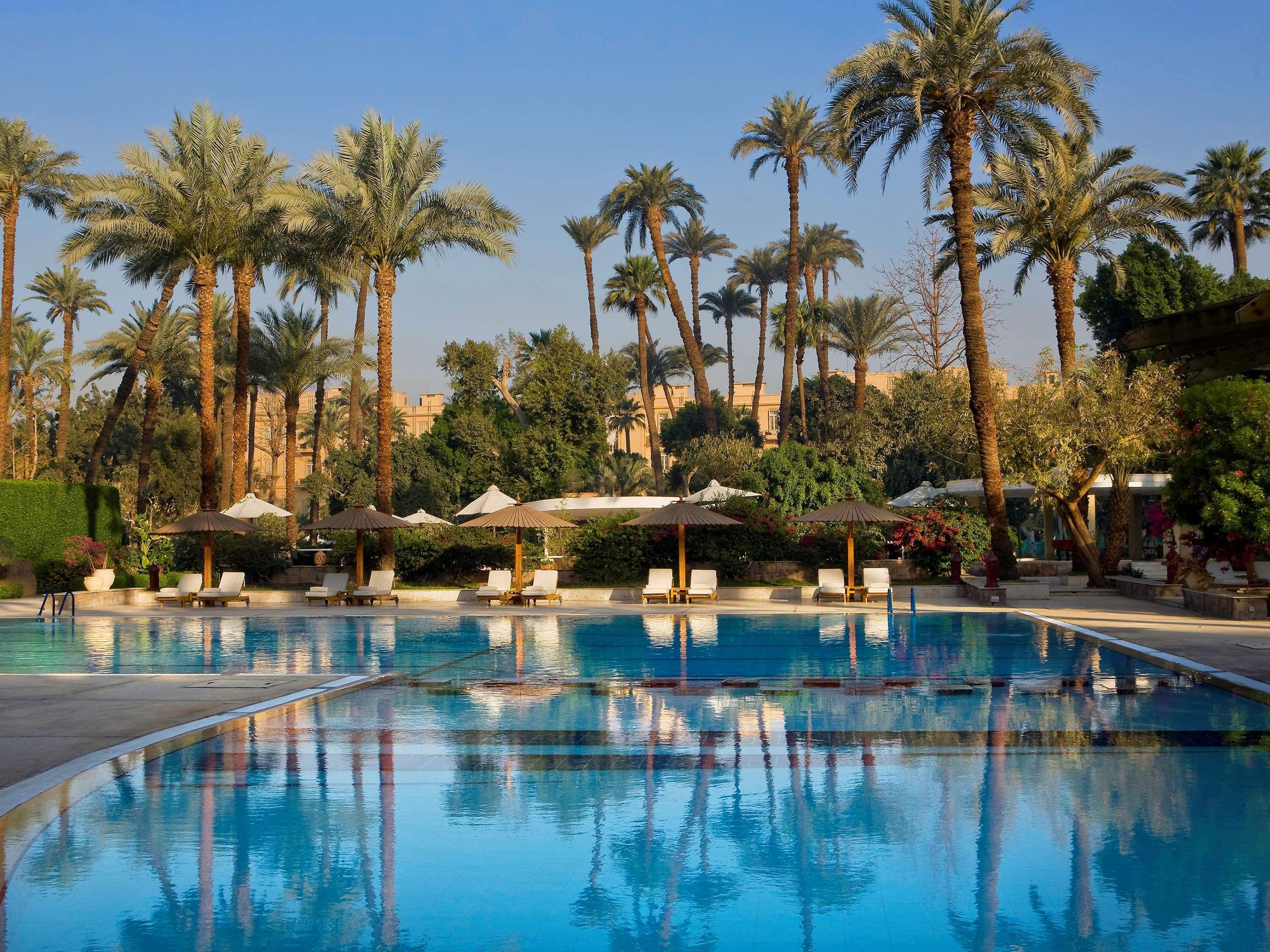 Pavillon Winter Luxor Hotel Ngoại thất bức ảnh The pool at the Four Seasons Hotel, Cairo