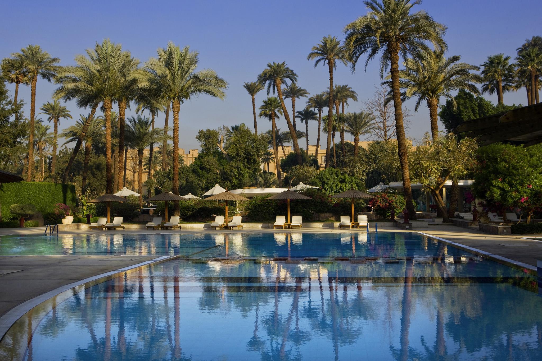 Pavillon Winter Luxor Hotel Ngoại thất bức ảnh The pool at the Four Seasons Hotel, Cairo